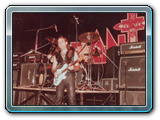 Santa en San Sebastian de los Reyes en el festival "Sanse Rock" 1985. 10